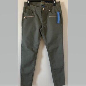 Apt 9 Green Skinny Jeans with Gold Zipper Pockets